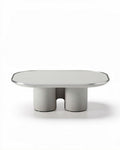 Ovale tafel van metaal en glas in lichtgrijs met afmetingen 120 x 80 x 40cm