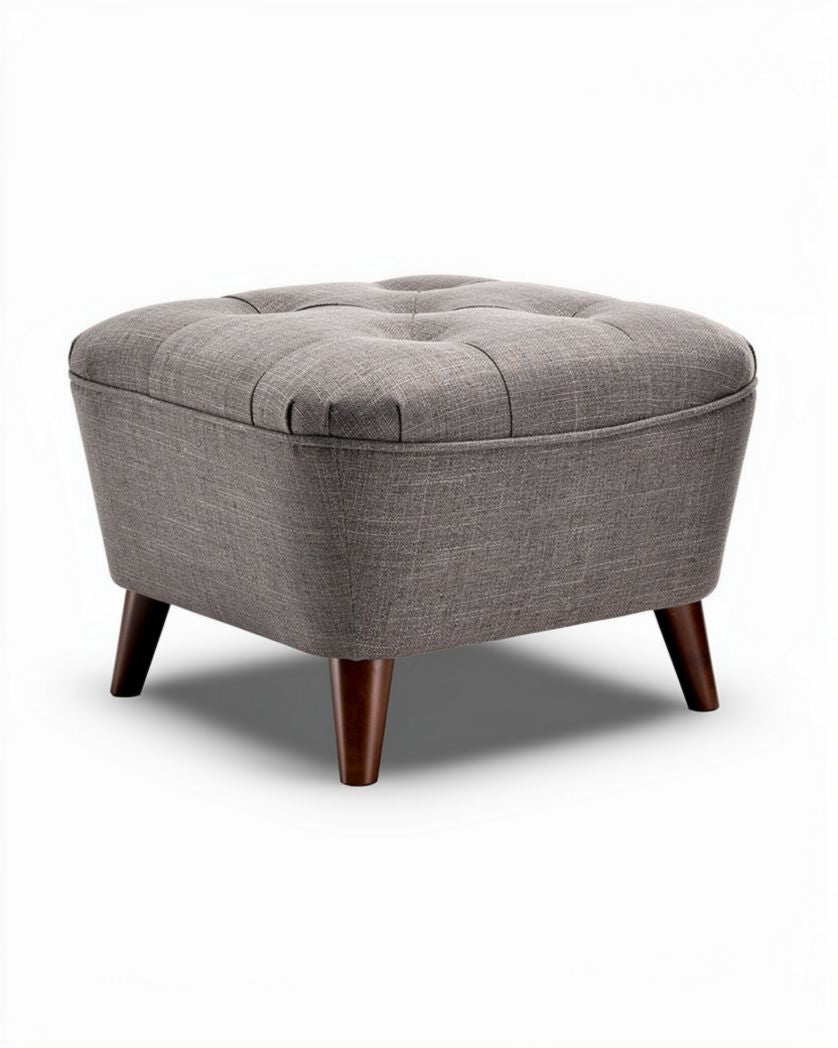 Grijze tuinstoel met stoffen bekleding en houten poten 50 x 50 x 40cm